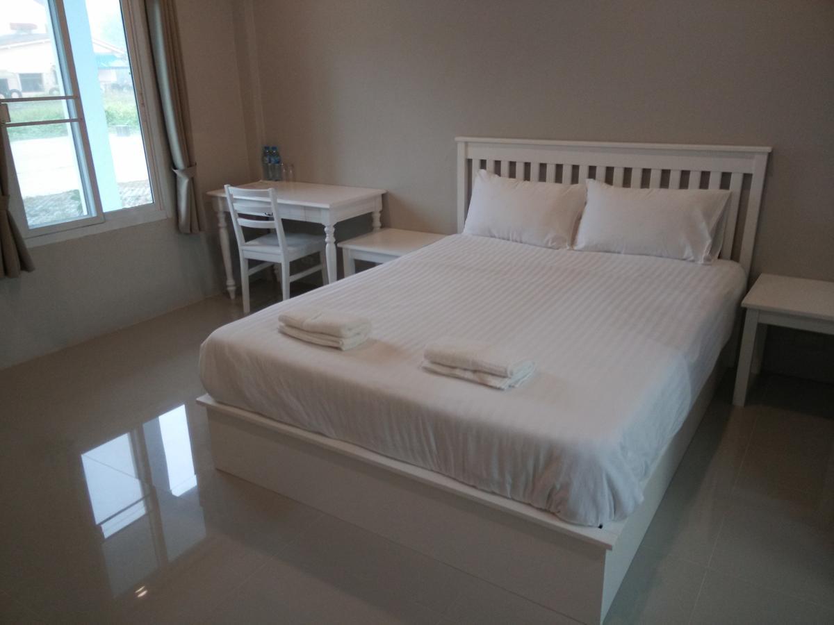 Vanilla Ville Resort Khlongthom Kültér fotó